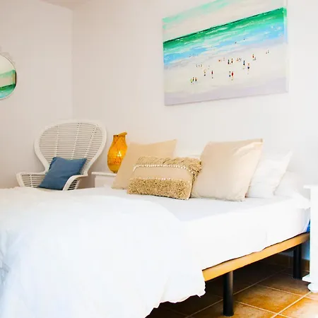 Asana Surf House Apartamento Famara