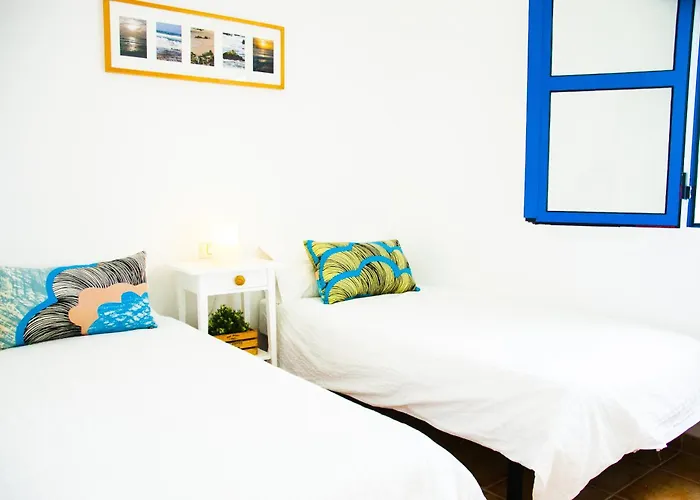 Asana Surf House * Famara